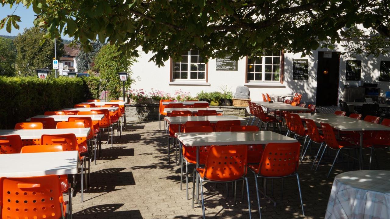 Hotel Restaurant Kreuz Kaiserstuhl Esterno foto