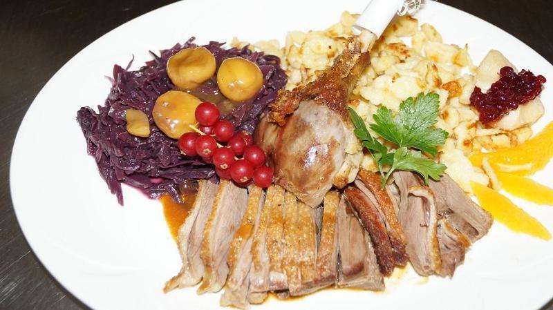 Hotel Restaurant Kreuz Kaiserstuhl Esterno foto