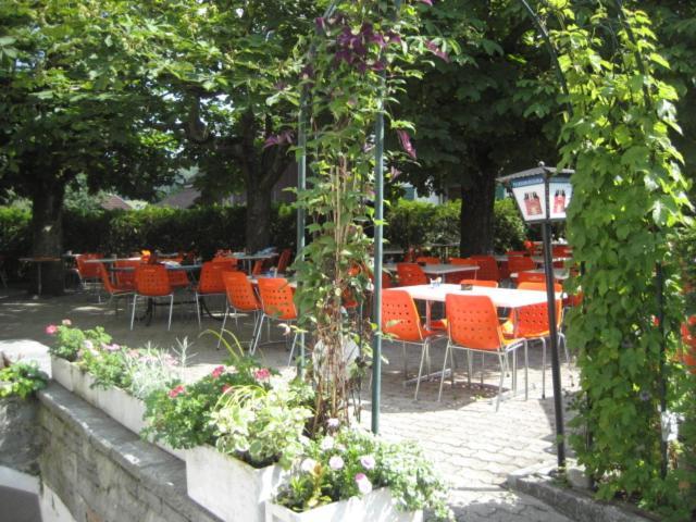 Hotel Restaurant Kreuz Kaiserstuhl Esterno foto